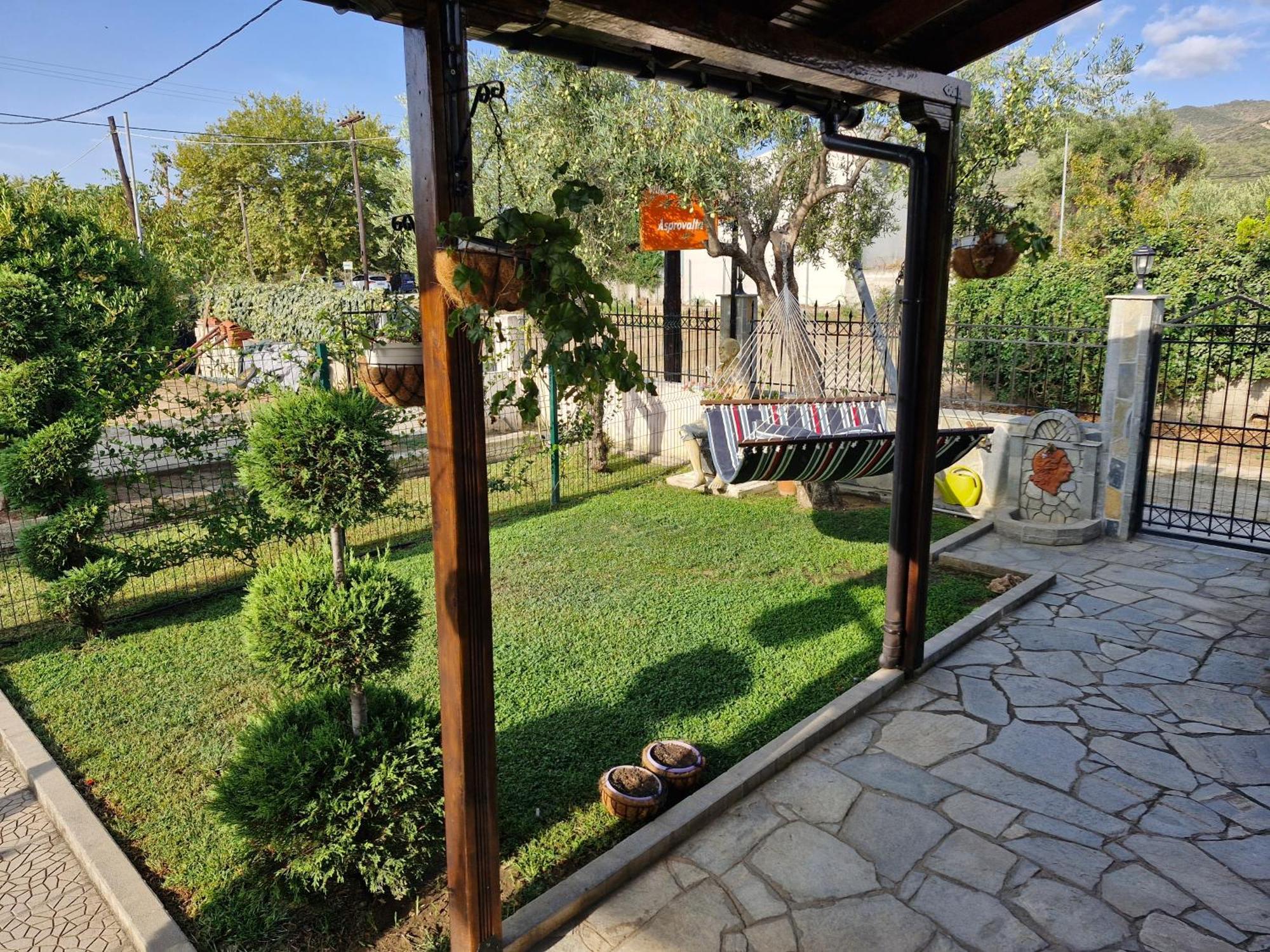 Villa Sunny Day Аспровалта Екстериор снимка