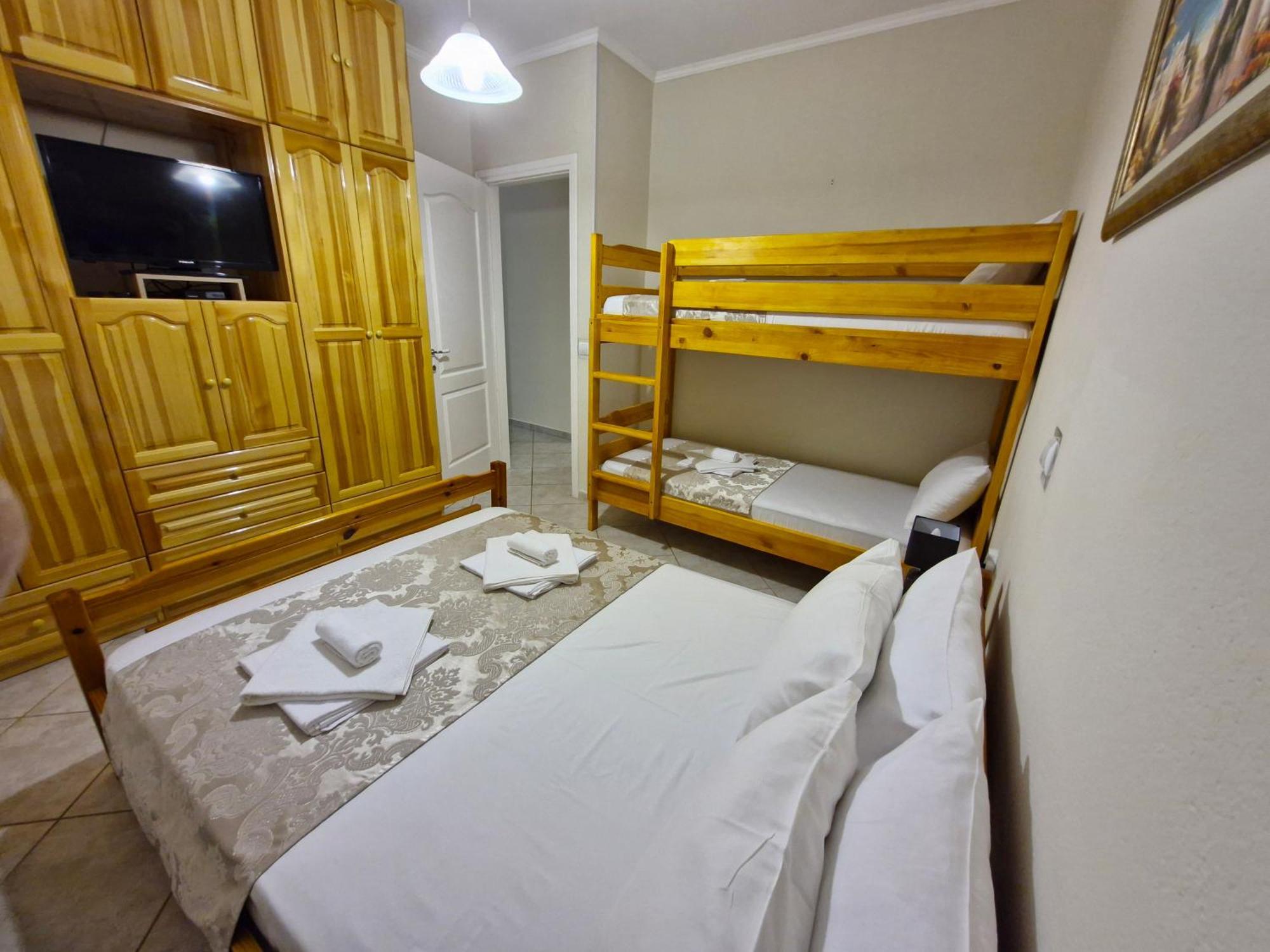 Villa Sunny Day Аспровалта Екстериор снимка